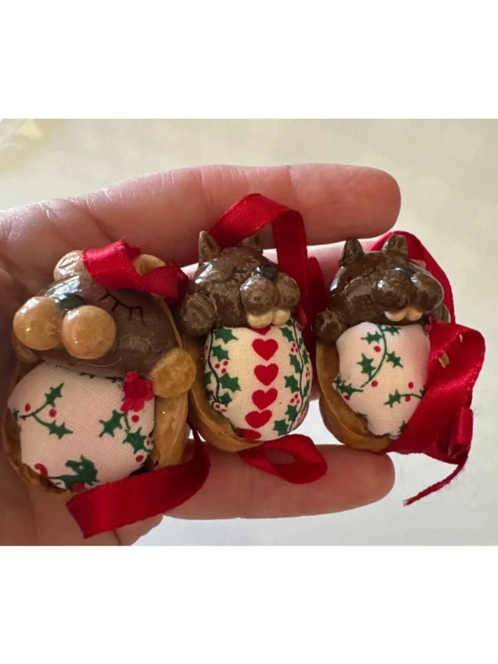 Handmade Christmas Bear Ornaments In Walnut Shells With Red Ribbons -‎ Set Of 8